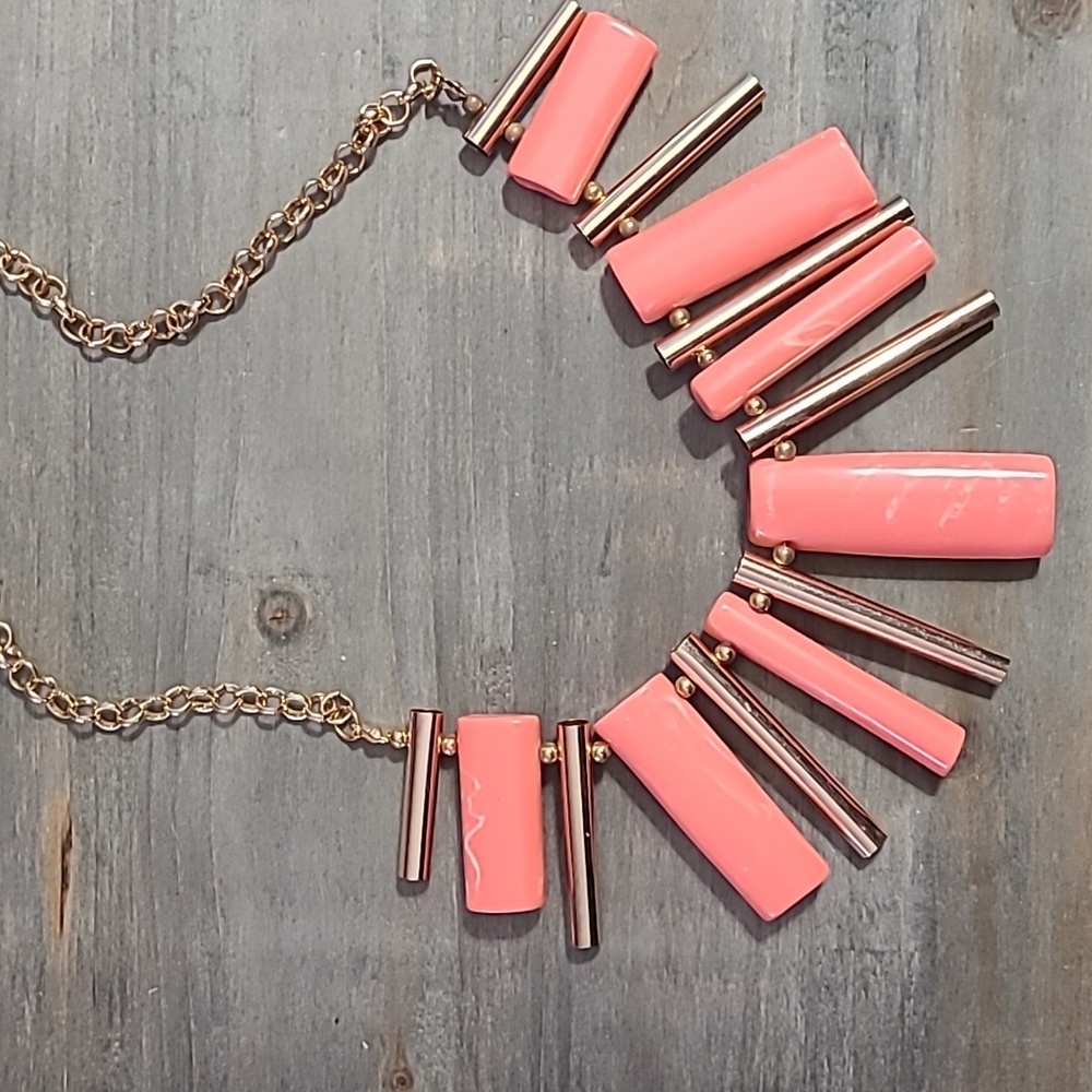 Fun Gold and Coral toned Necklace